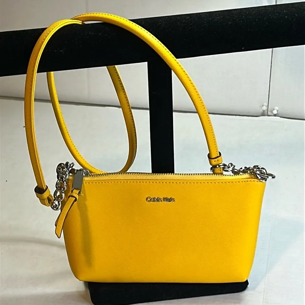 CALVIN KLEIN CROSSBODY BAG MINI IN SUNNY YELLOW SZ S - Picture 1 of 14